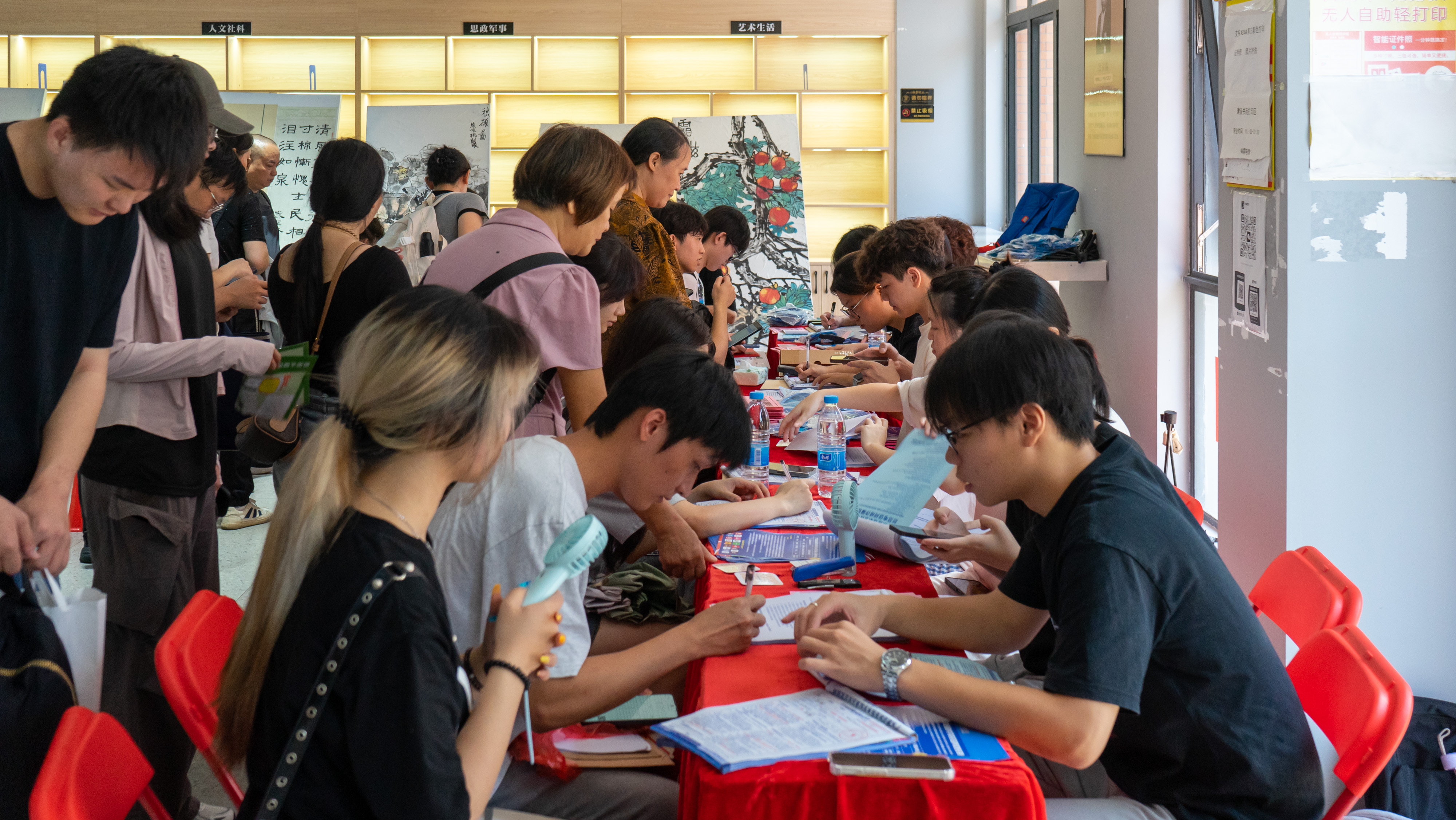 7-建筑工程管理学院迎新点.jpg