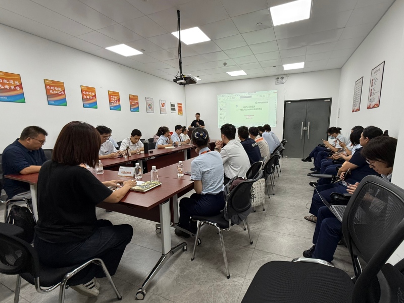 学院副院长朱光金讲话(1).jpg