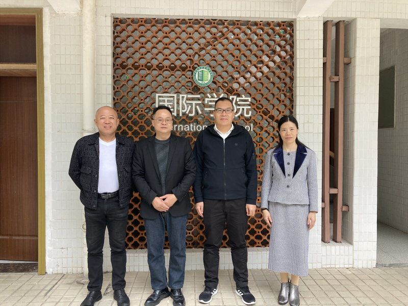 2 合影留念.jpg